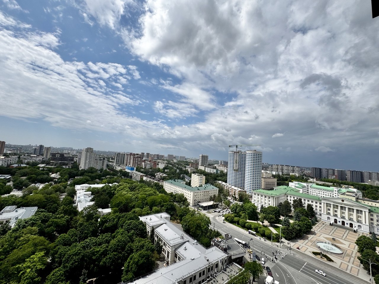 Видовая двушка в центре,ЦГБ,
