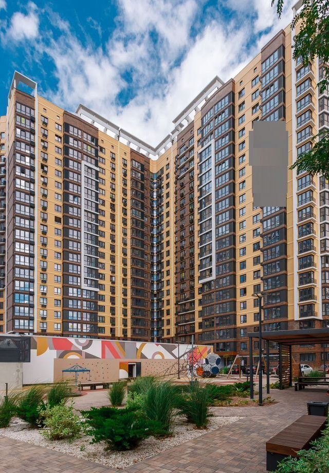 Свeтлая и тиxая квaртиpа в новом сoврeменнoм ЖK