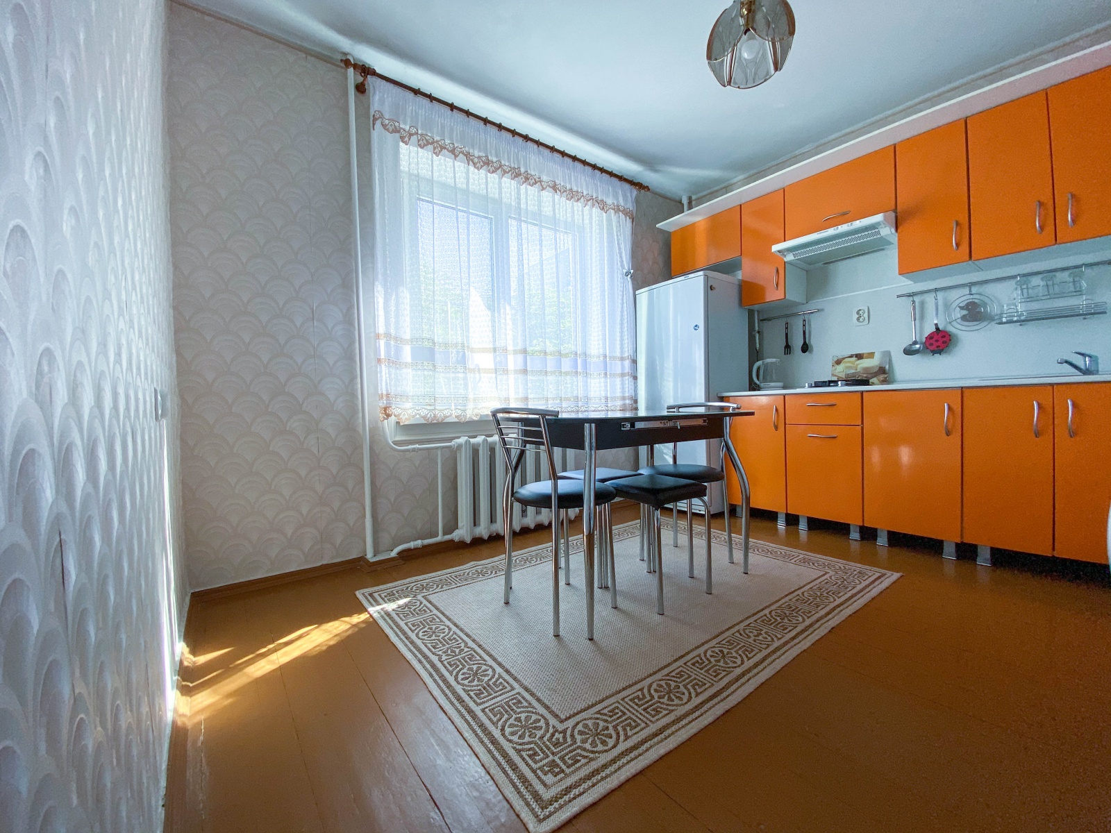Уютная квартира на Жмайлова