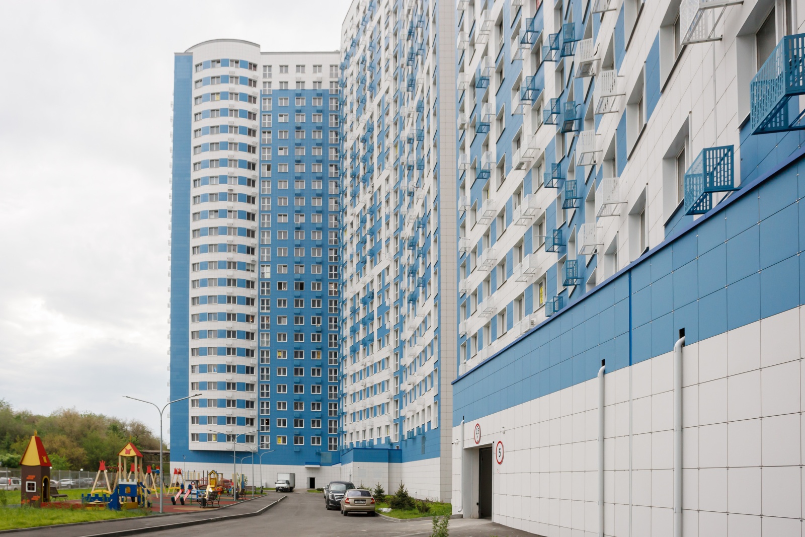 Квартира-студия 28  м², 19/25 эт.