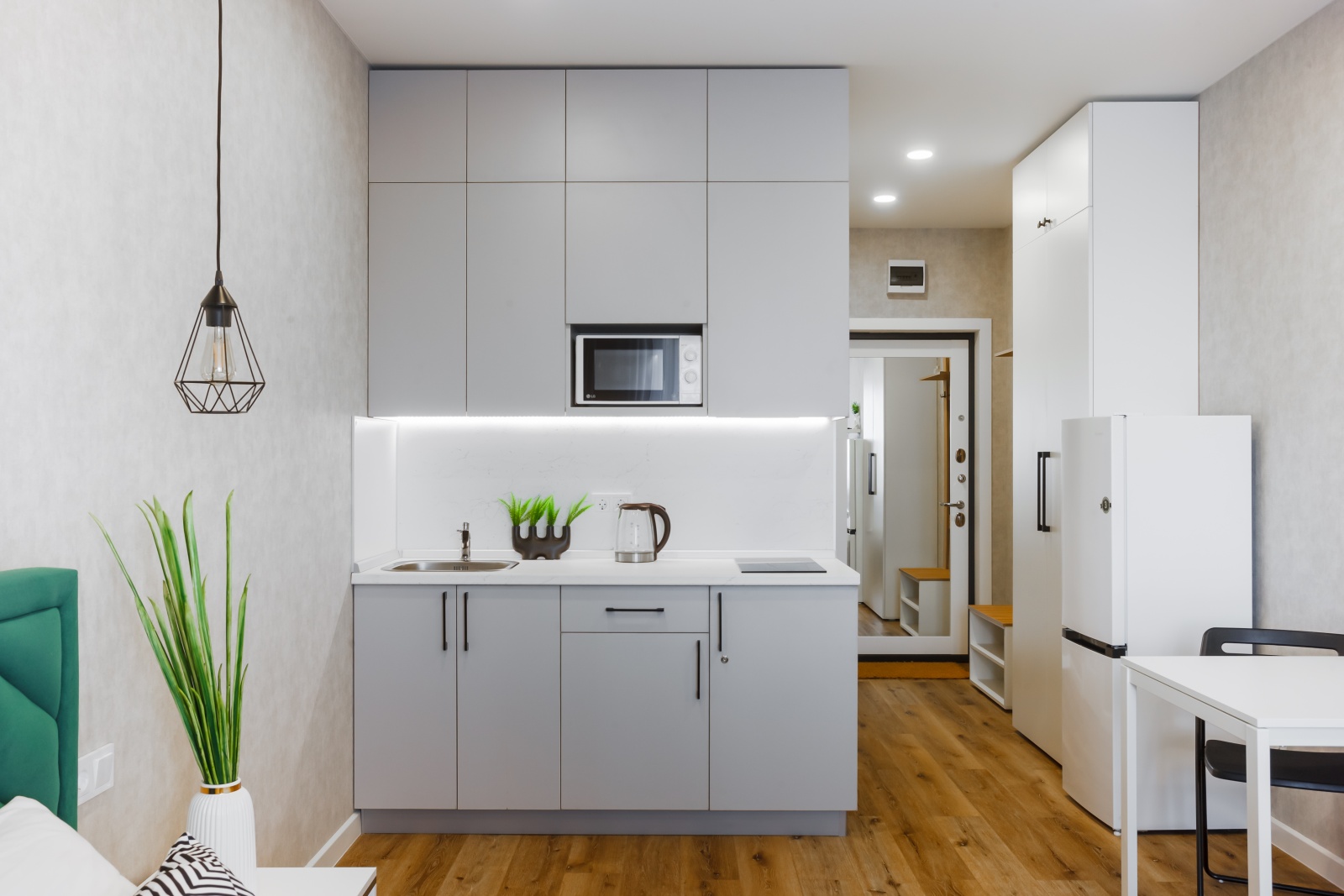 Светлая студия с видом на город 28 м², 23/25 эт.