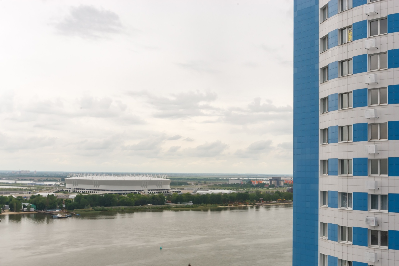Квартира-студия 28  м², 19/25 эт.
