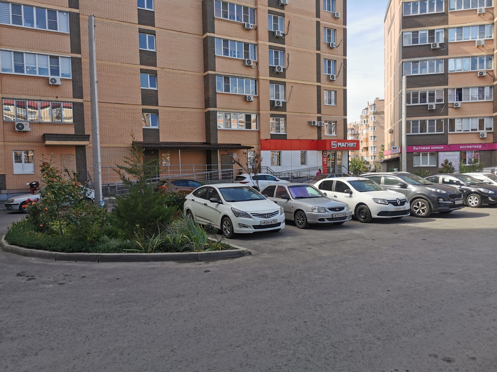Салютина 2 Б, кв 190