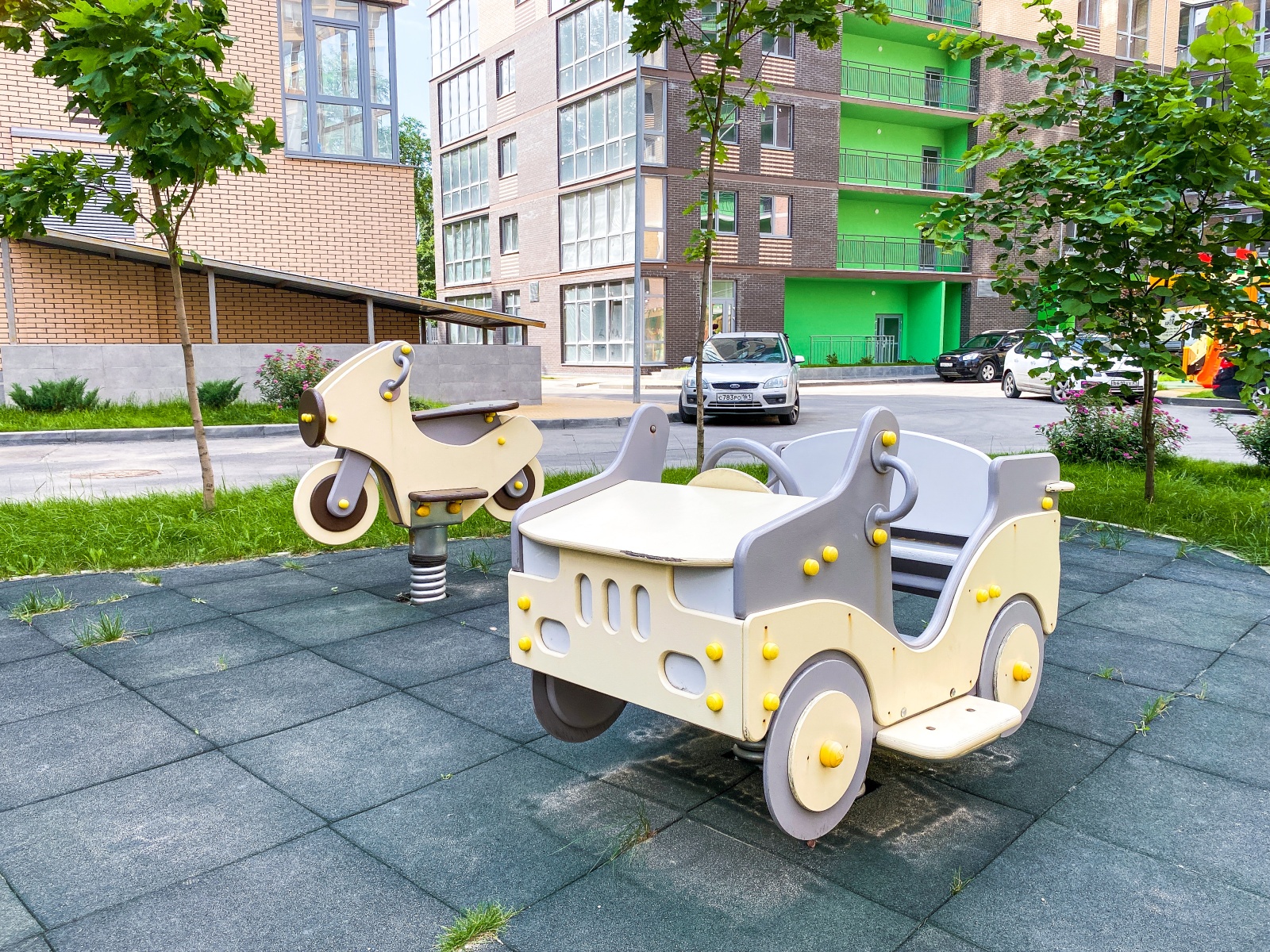 Уютная квартира в городском лесу