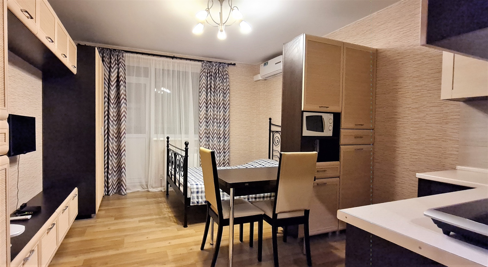 Салютина 2 Б, кв 190