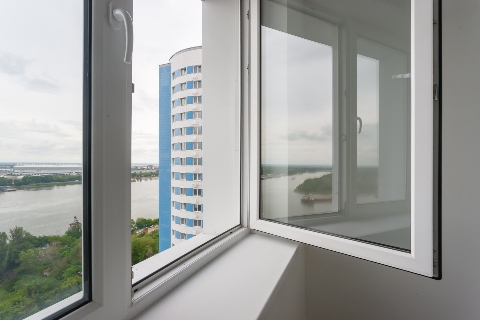 Квартира-студия 28  м², 19/25 эт.